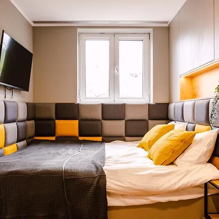 Moon Sevastopol Apartment Bucharest